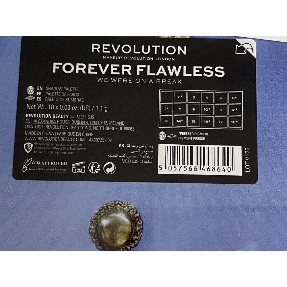 Friends x Revolution 18 EyeShadow Palette Forever Flawless We Were On A Break‎